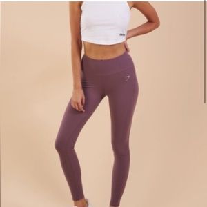 Gymshark Aspire Leggings with Pockets in Purple M